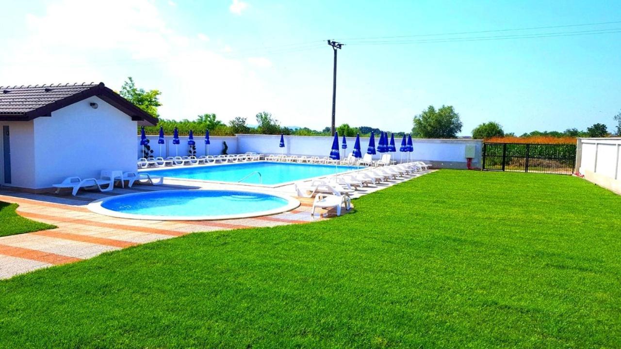 Pensiunea Blue House Murighiol Εξωτερικό φωτογραφία