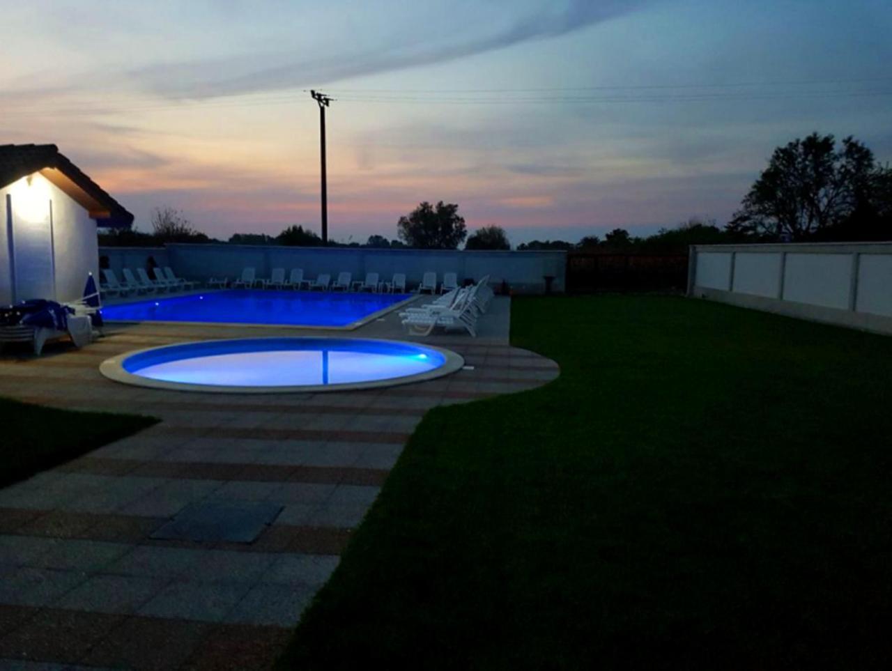 Pensiunea Blue House Murighiol Εξωτερικό φωτογραφία